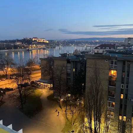 شقة Apartman Bane021 نوفي ساد